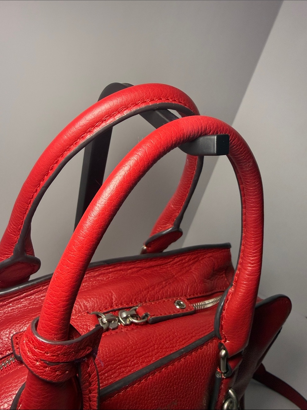 Alexander McQueen Red Pebbled Leather Skull Padlock Satchel Crossbody - Picture 6 of 16